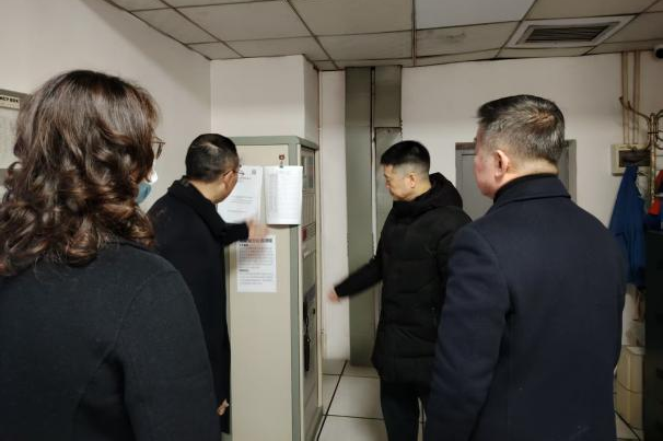 省ag尊龙登陆入口z6mg集团党委书记、董事长游勇检查督导春节安全生产并看望慰问干部员工